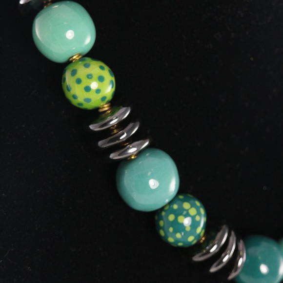 KAZURI Khadija 'Apple' 18 in Hand-Made Necklace - Picture 4 of 5